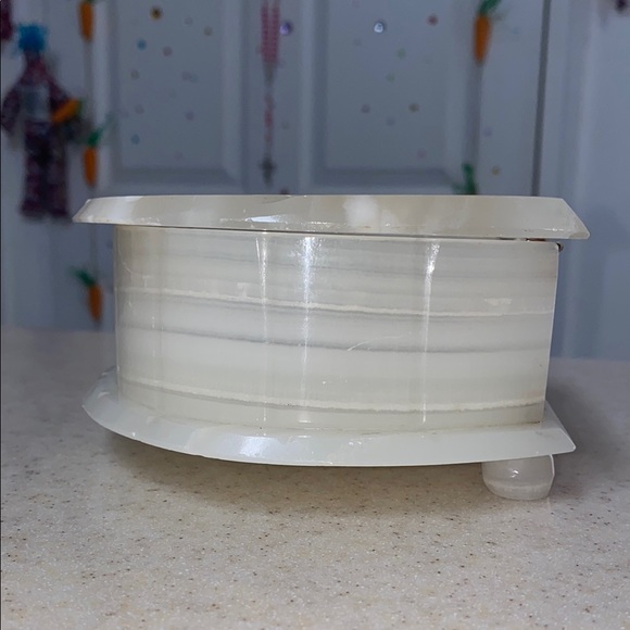 Shell vintage Marble Jewelry Box cream natural stone colors - Picture 5 of 13